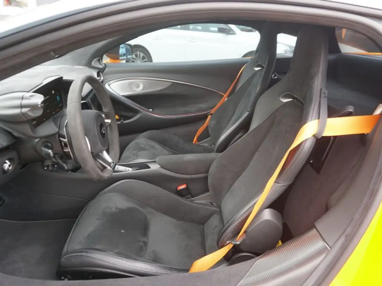 Фото машины