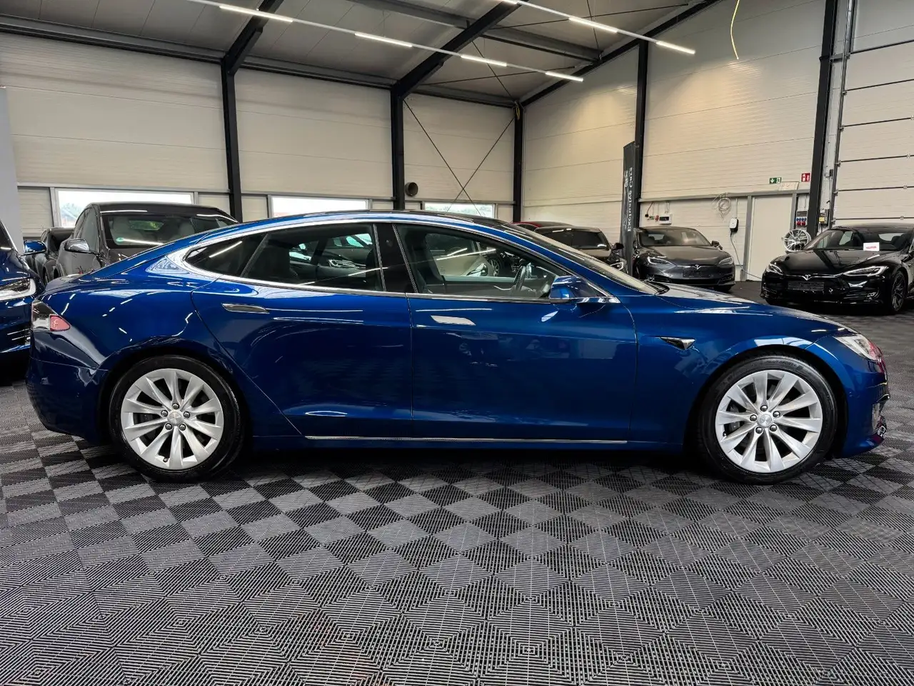 фото машины