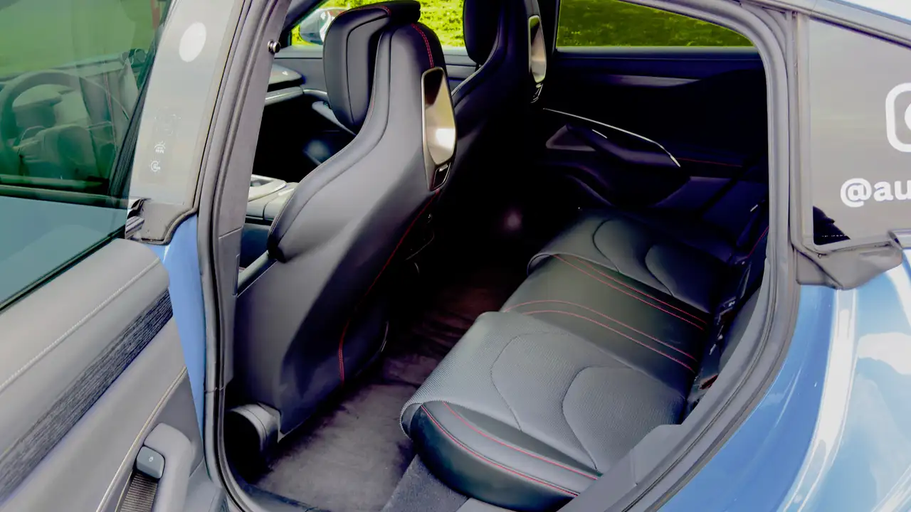 Фото машины 12