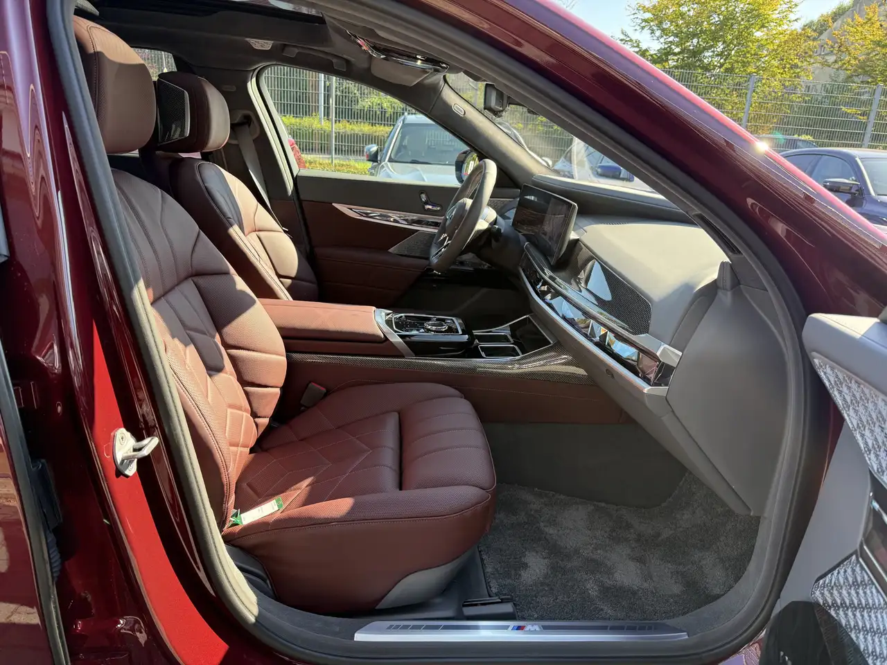 Фото машины