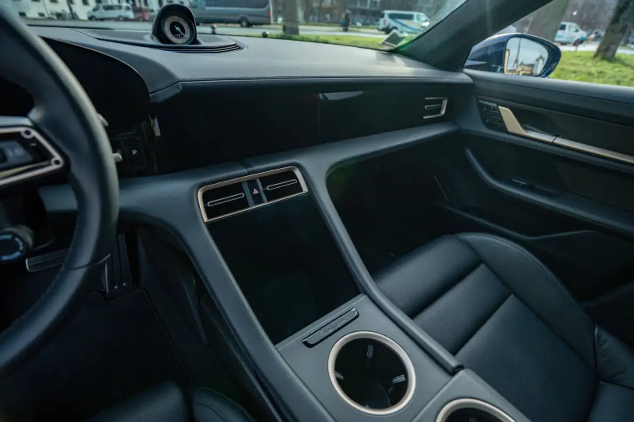 Фото машины