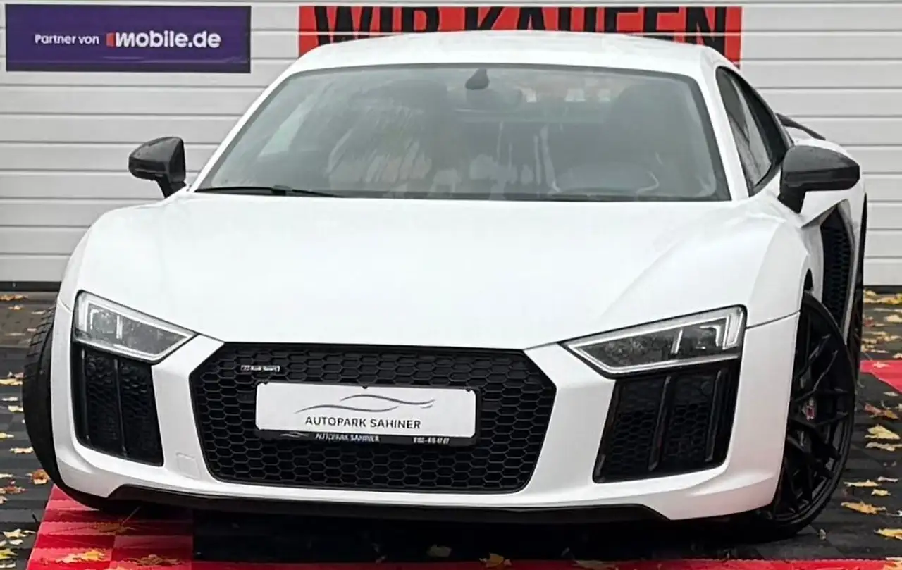R8COUPE QUATTRO / OHNE OPF / INDIVIDUAL / RAUTE