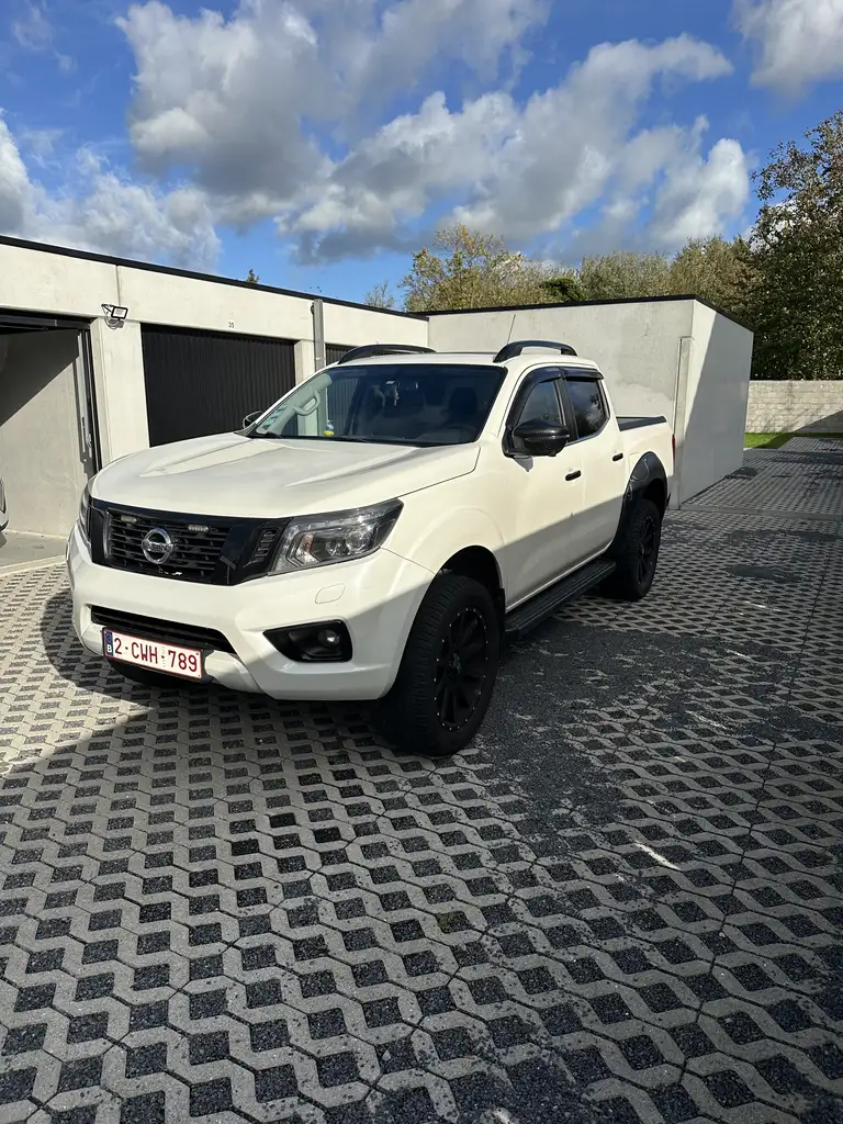 NavaraDC 4x4 Autm. N-Guard