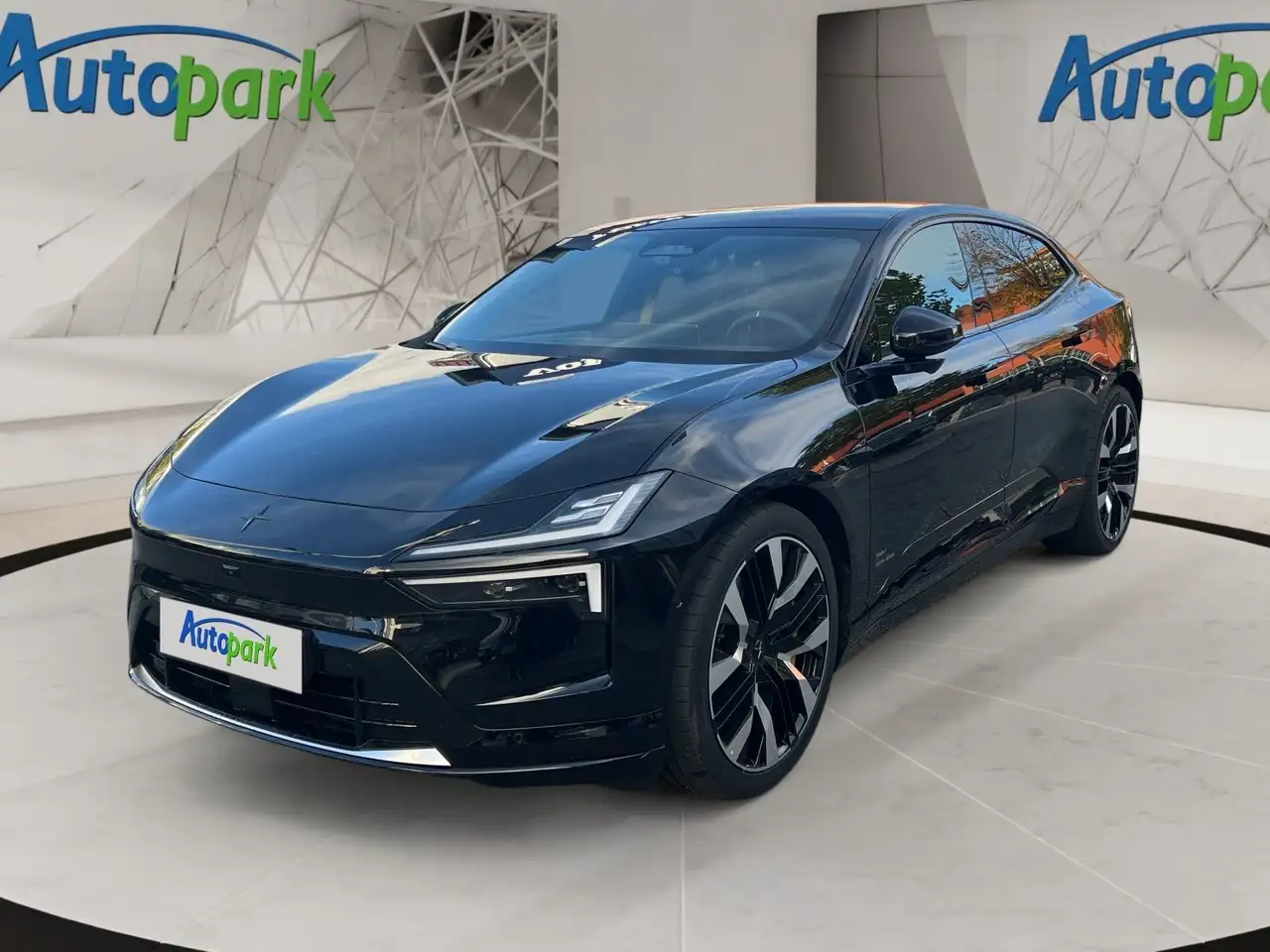 4Polestar 4 Long Range Dual