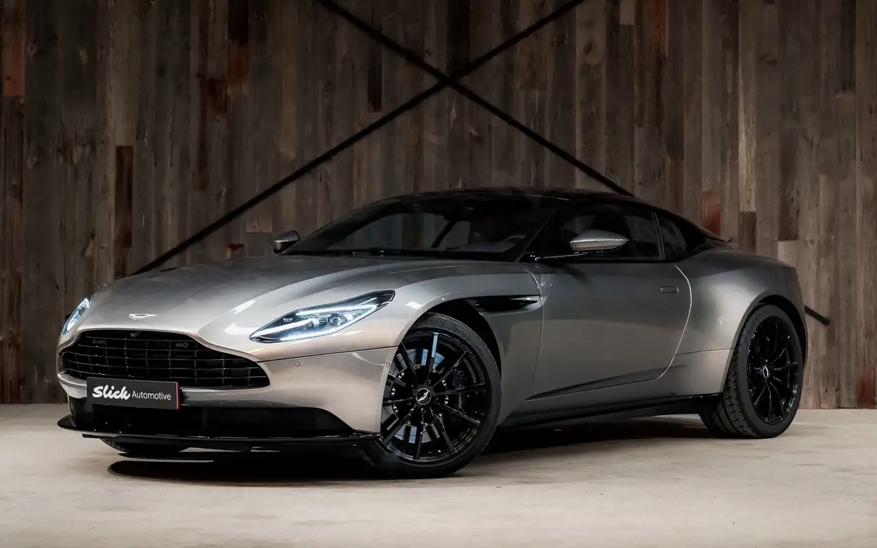 DB11DB11 4.0 V8 BiTurbo