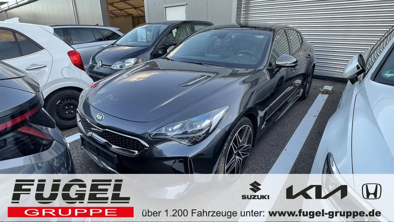 Stinger3.3 V6 T-GDI GT 4WD LED|HuD|Navi|Leder|360°