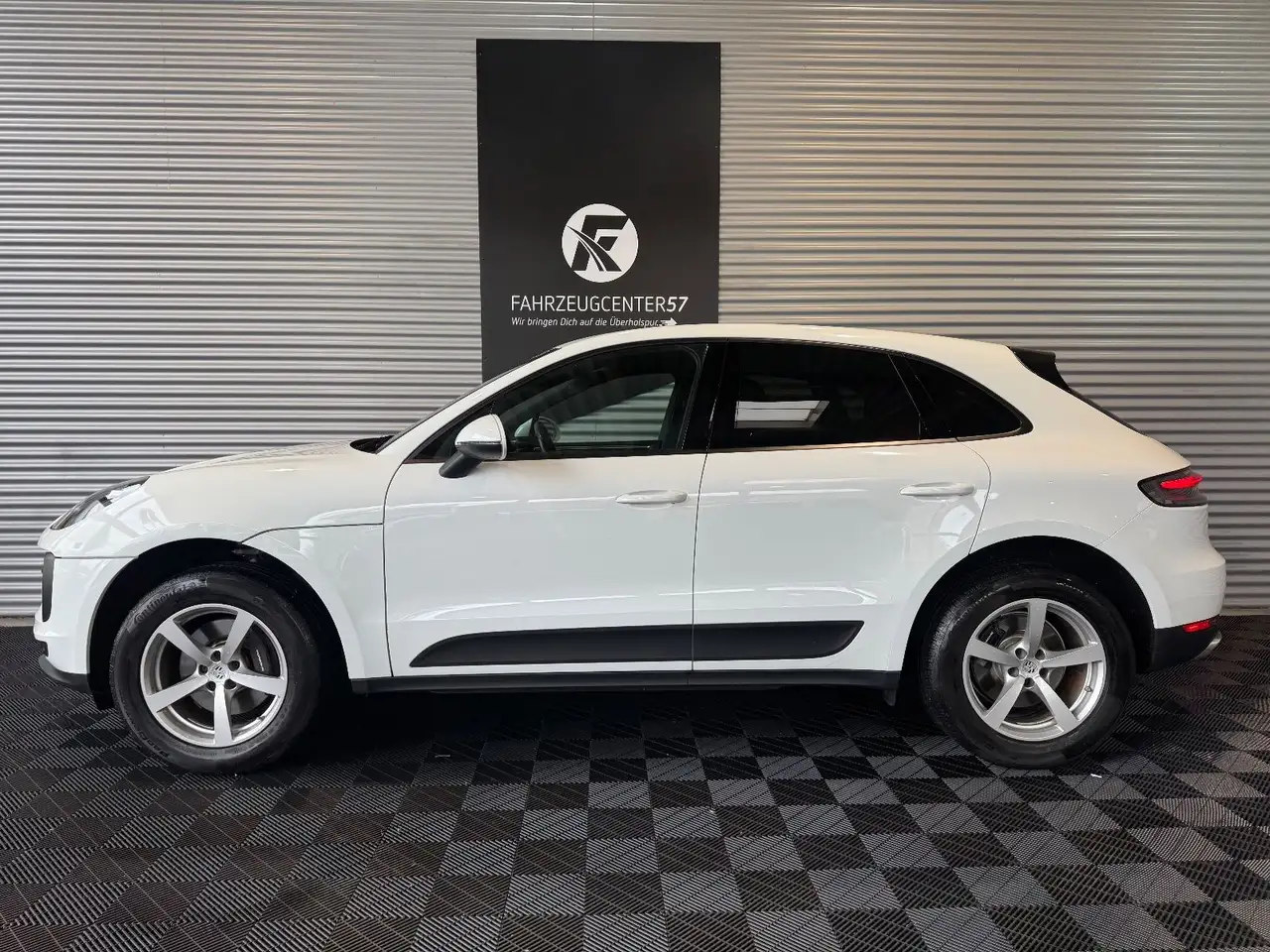 Фото машины