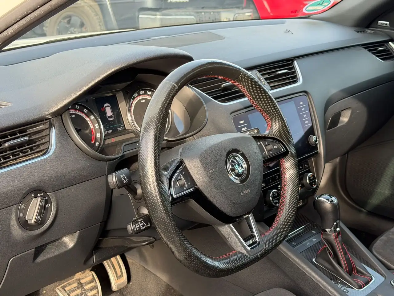 Фото машины