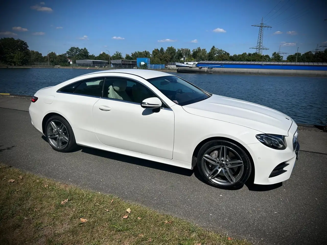 E 350E-Klasse Coupe Diesel 4Matic Coupe AMG Line