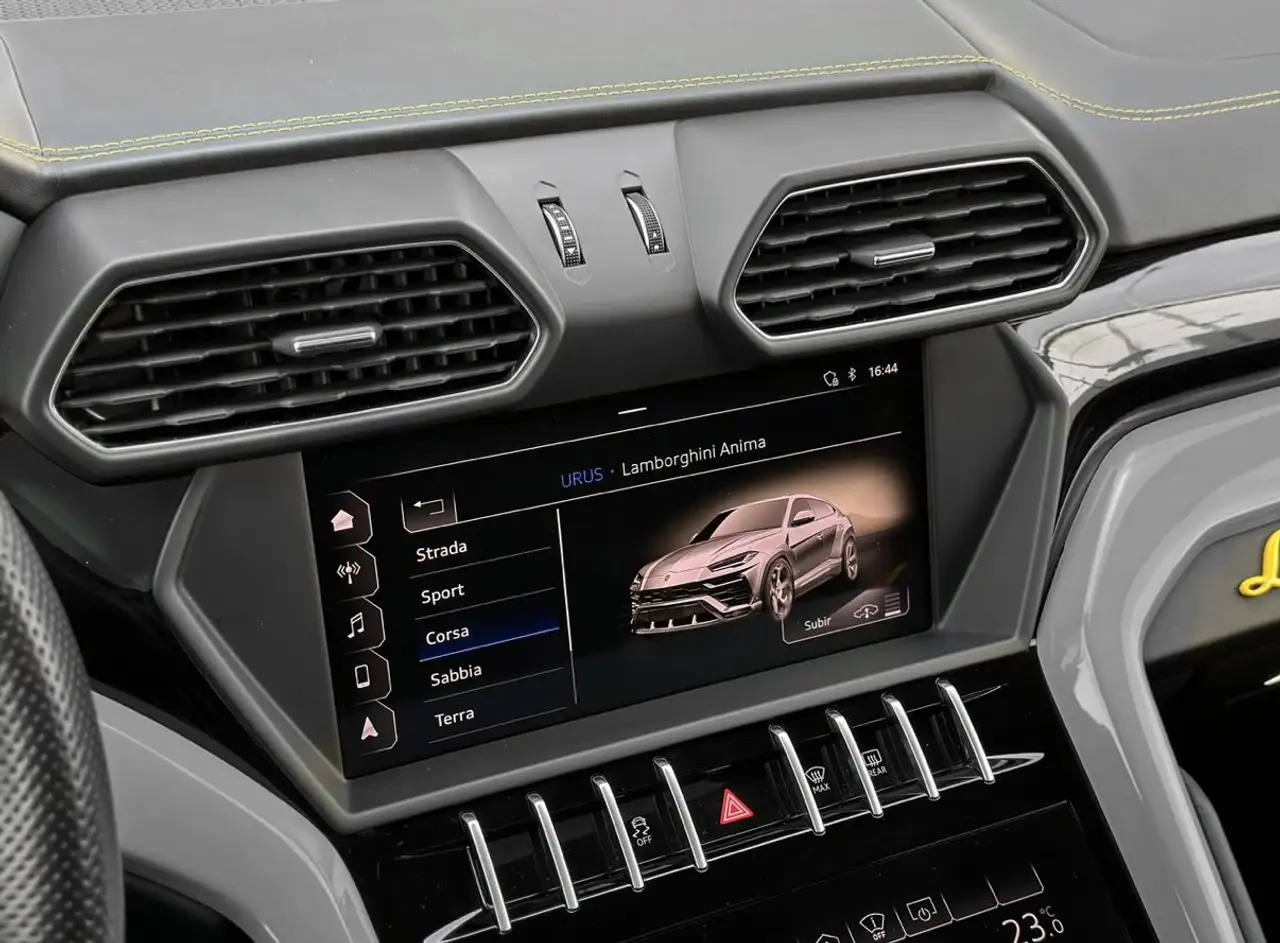 Фото машины