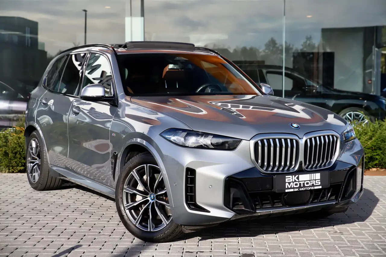 X5xDrive50e M-PACK-TREKHAAK-PANO-CAMERA-H&K-KEYLESS