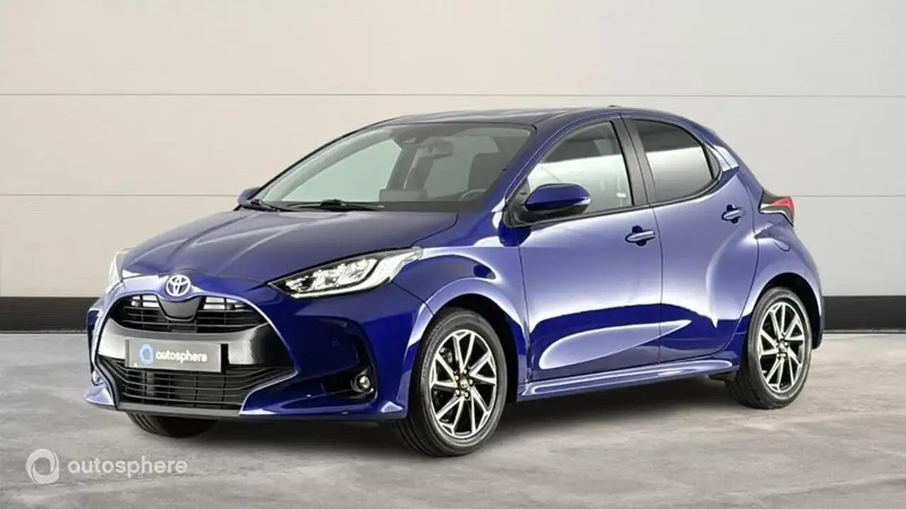 Yaris70 VVT-i Design 5p MY22