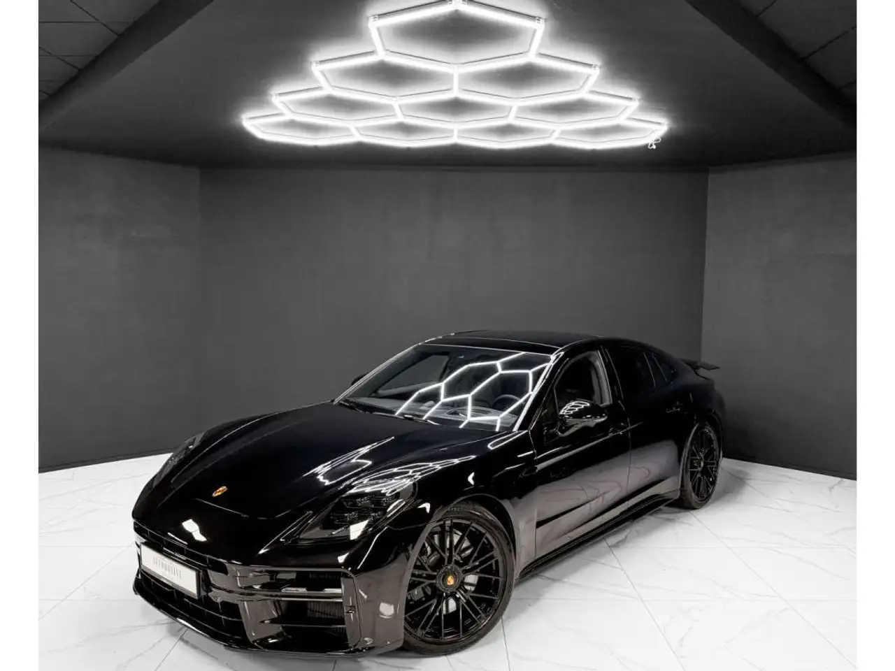 Panamera4.0 V8 GTS / 5 SEATS / FULL