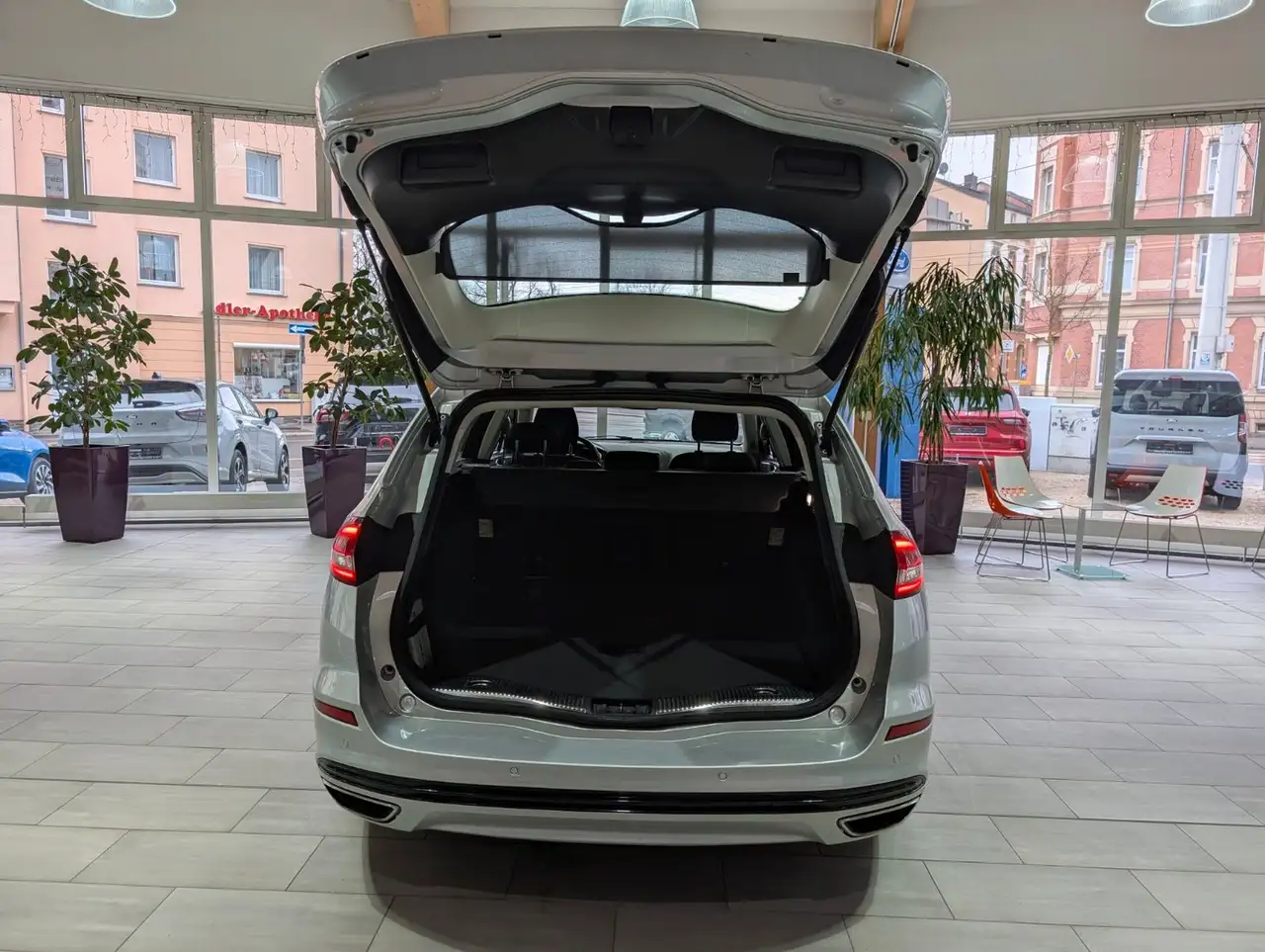 Фото машины