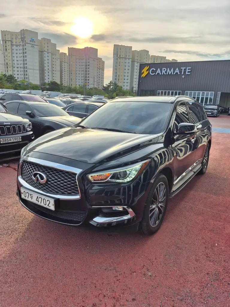 QX60Premium + AWD - 295 hp - TV - Free delivery