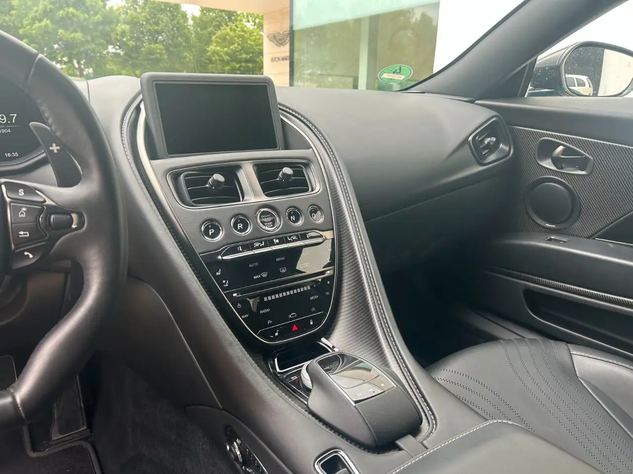 Фото машины