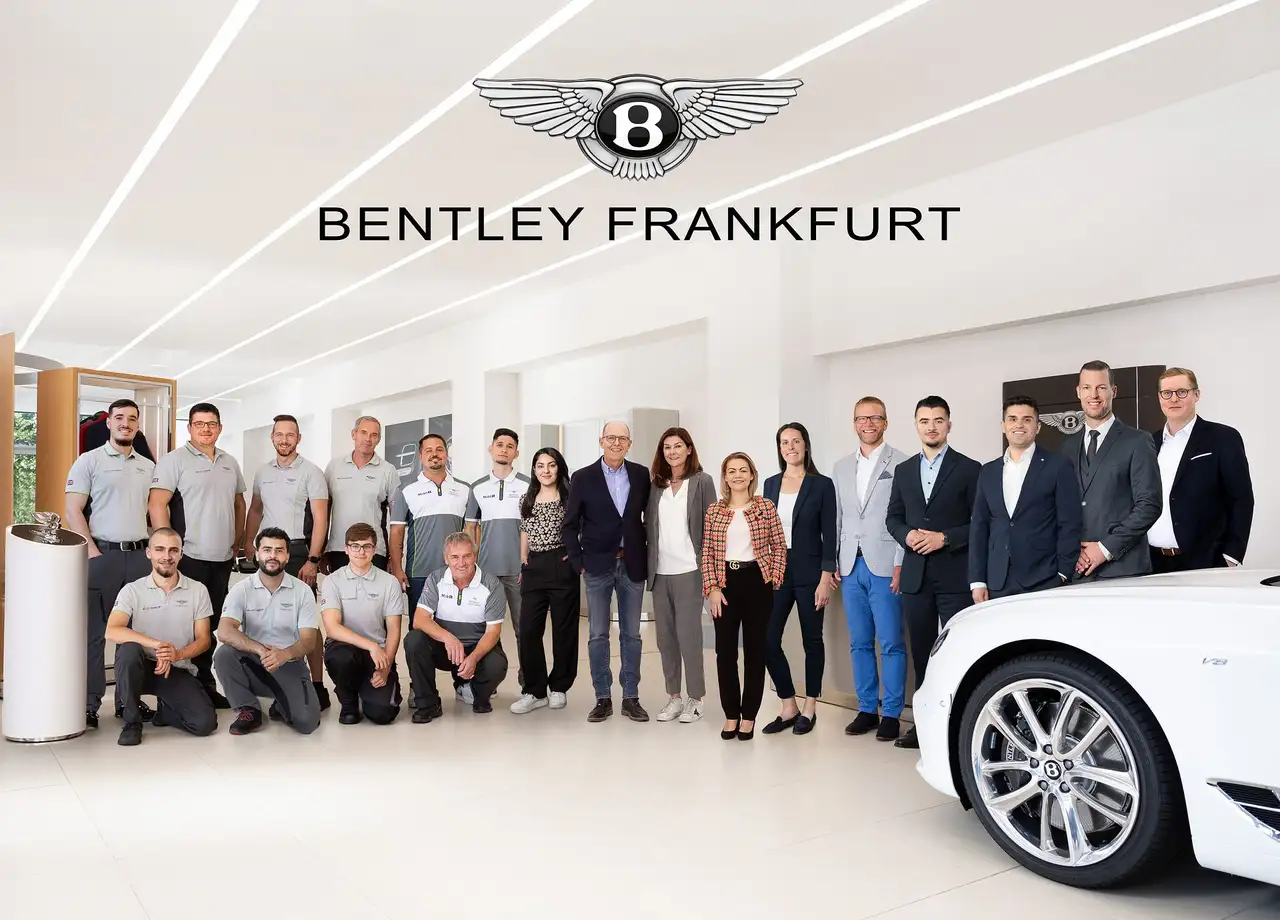 Flying Spur(MY26) von BENTLEY FRANKFURT
