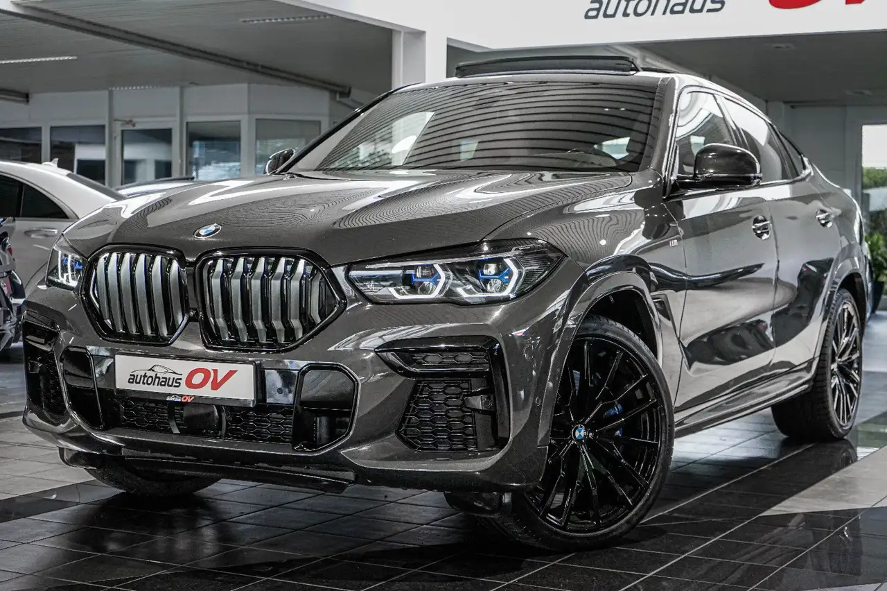 X6M50i*Individual*Carbon*M Sitze*PanoSKY*Iconic