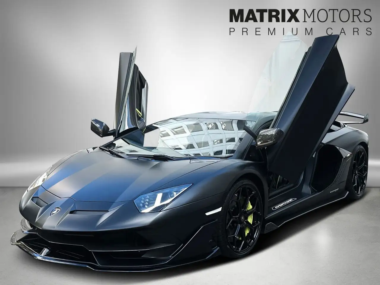 AventadorSVJ 1 of 900 Full Carbon Sensonum