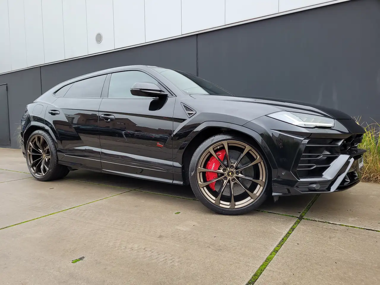 Urus4.0BiTurbo V8*EX.ROMELO LUKAKU*B&O*HUD*23"ALU*360'