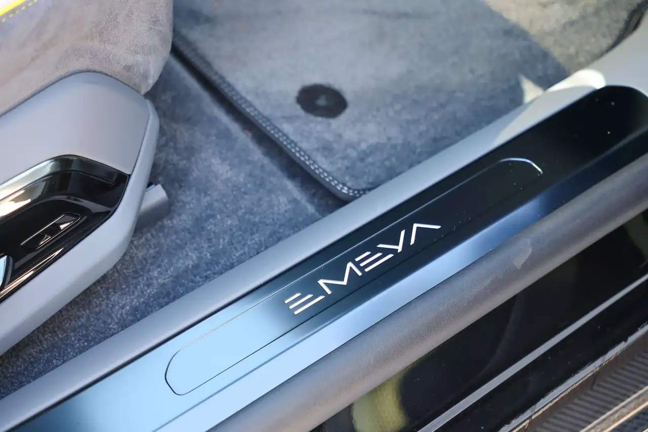 Фото машины 10