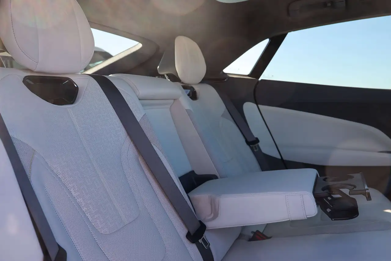 Фото машины 8