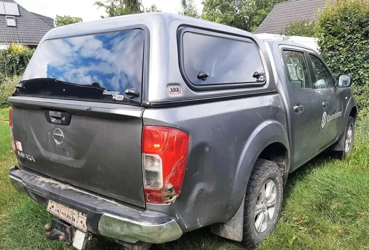 NavaraNP300 Acenta Double Cab 4x4 / 1. Hand