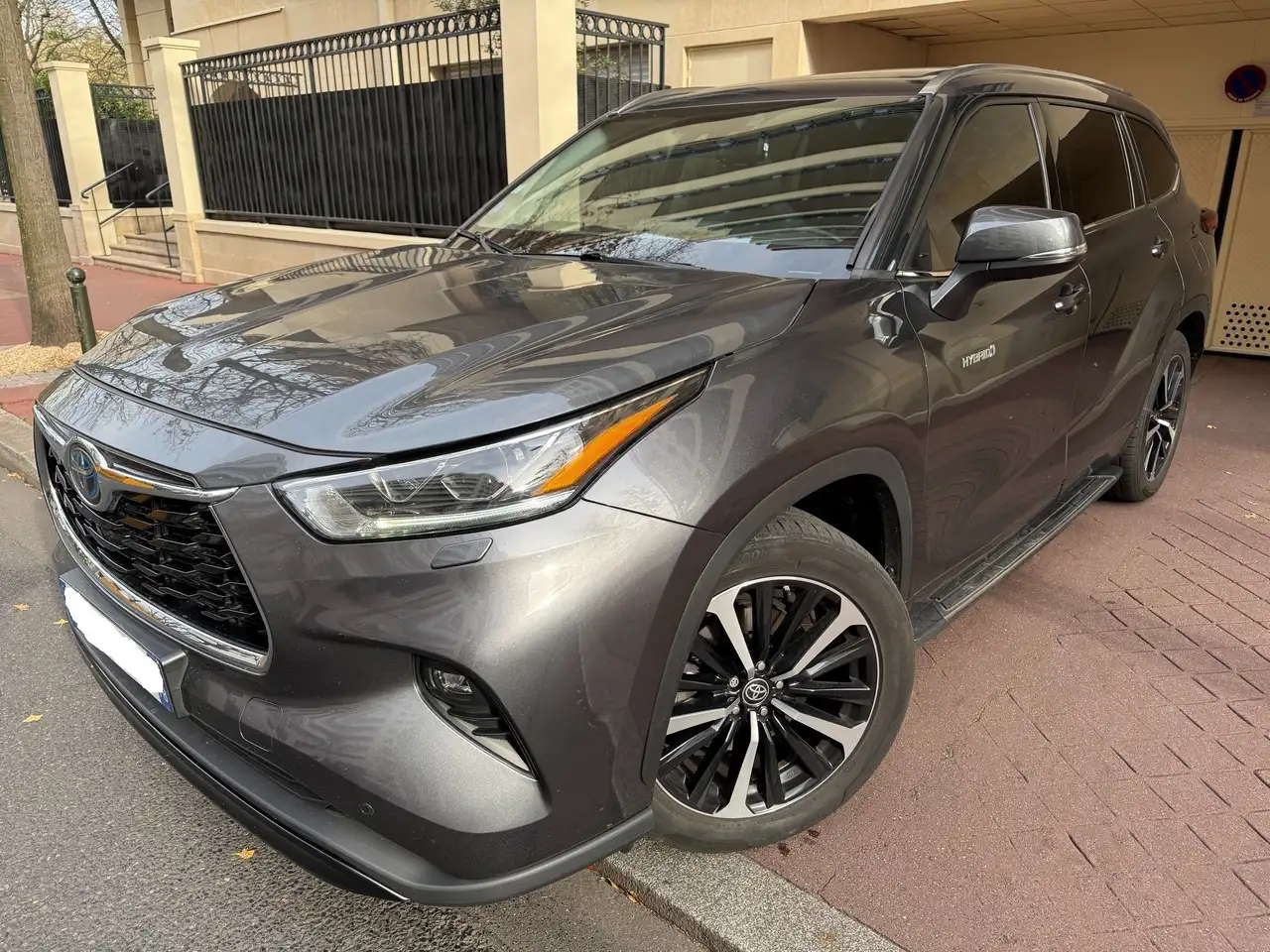 HighlanderTOYOTA HIGHLANDER HYBRID 248CH LOUNGE AWD-I