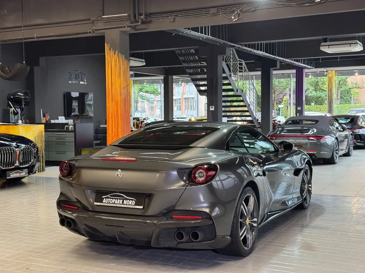 Фото машины