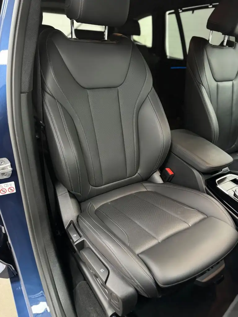 X3xDrive 30 e M Sport*HUD*ASST*AHK*NAVI*LM*360°