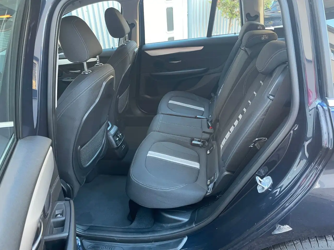 216Advantage Navi 7 Sitzer LED PDC