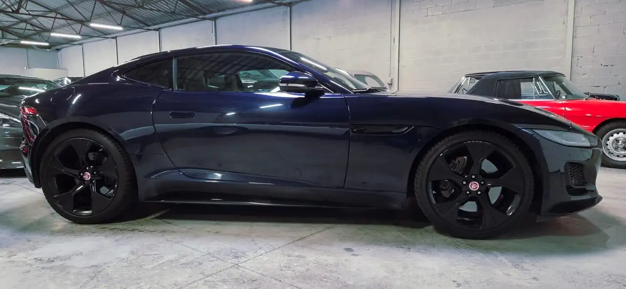 F-TypeF-Type Coupé 2L P300 ch BVA R-Dynamic