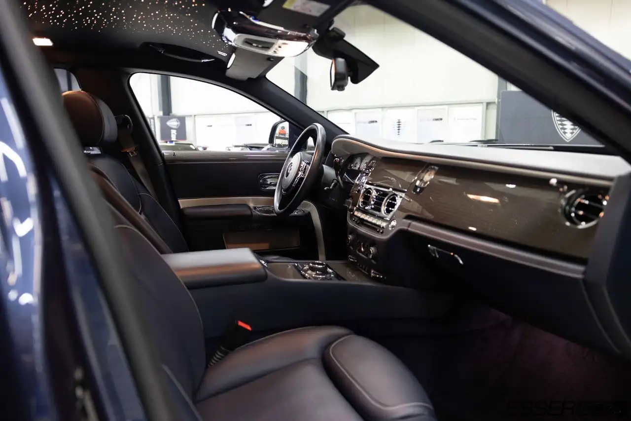 GhostBlack Badge | Bespoke | Theatre config.