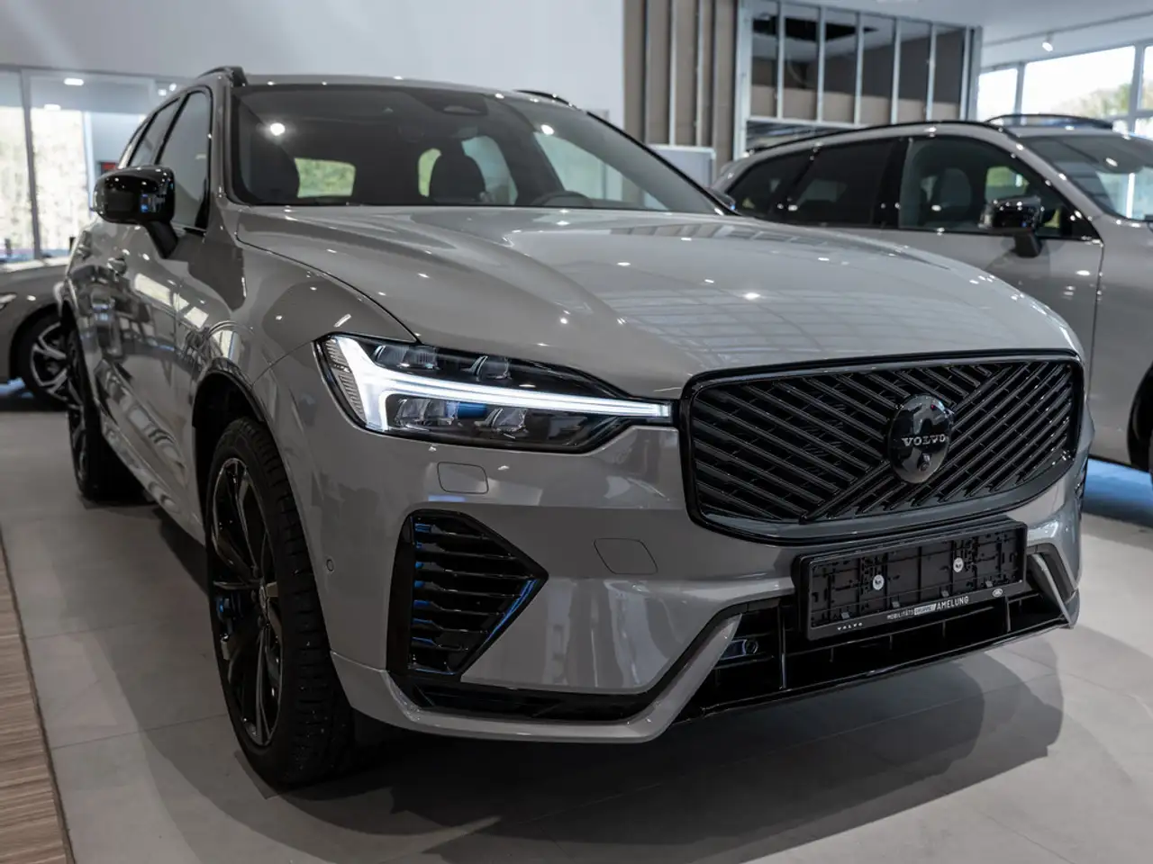 XC60T8 AWD Black Edition Ultra LED PANO 360°