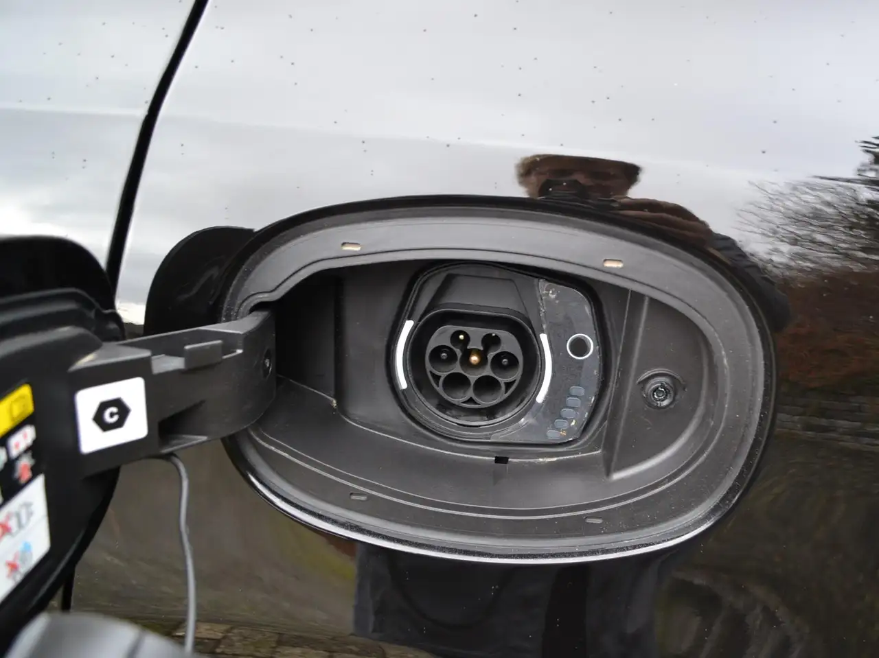 TonaleVeloce Plug-In-Hybrid AWD