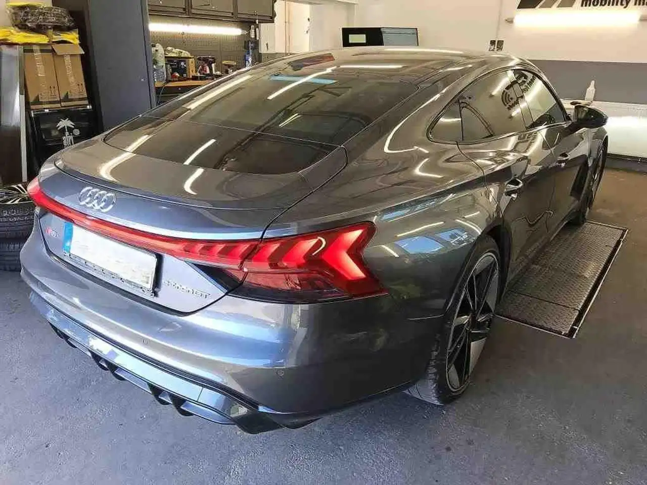 Фото машины