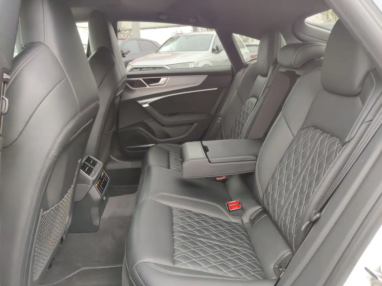 Фото машины