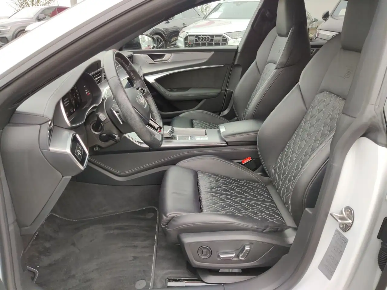 Фото машины