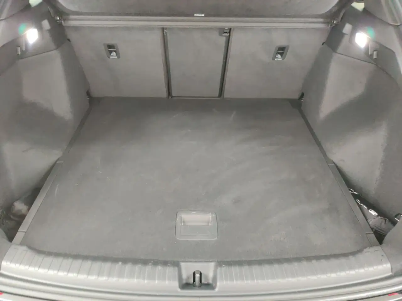 Q4 e-tronS line 50 Matrix/Assist+/Panod/Wärmepu