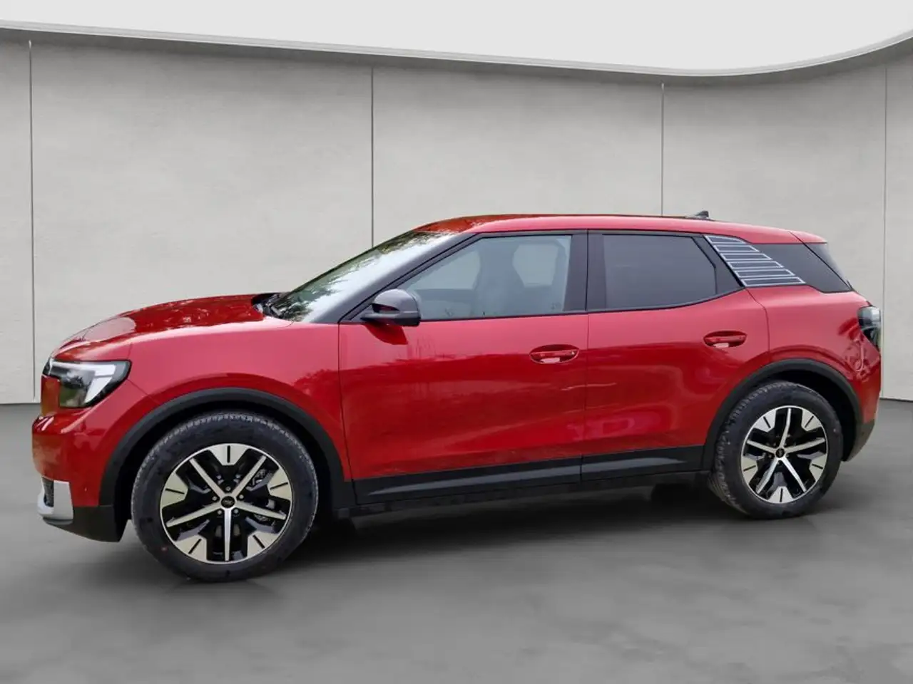 ExplorerElektromotor mit Extended Range RWD 77kWh