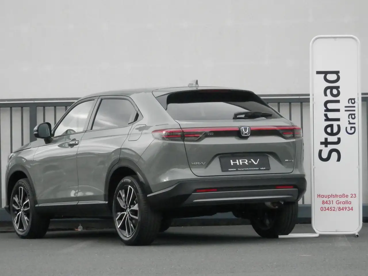 HR-V1,5 i-MMD Hybrid 2WD Elegance Aut.