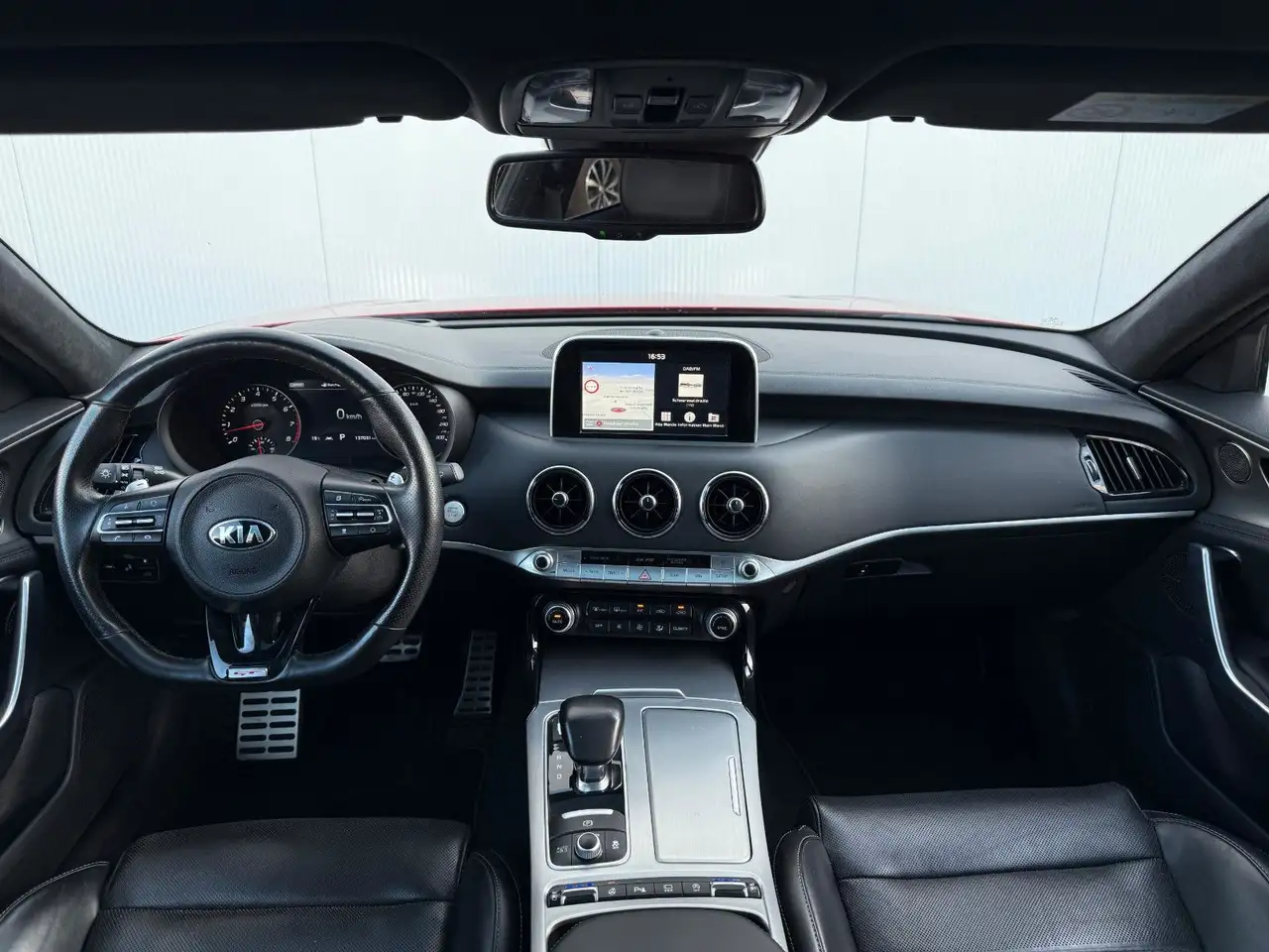 StingerGT 4WD HK PANO 360GR.HUD KEYL. MEMORY