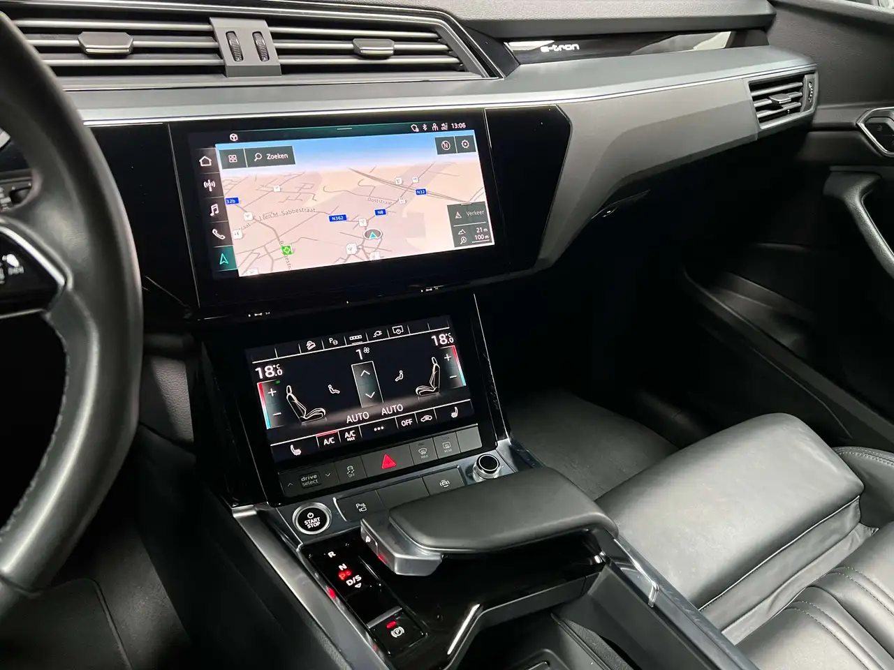 e-tron55 Quattro 95 kWh / S Line / Full black / 2022