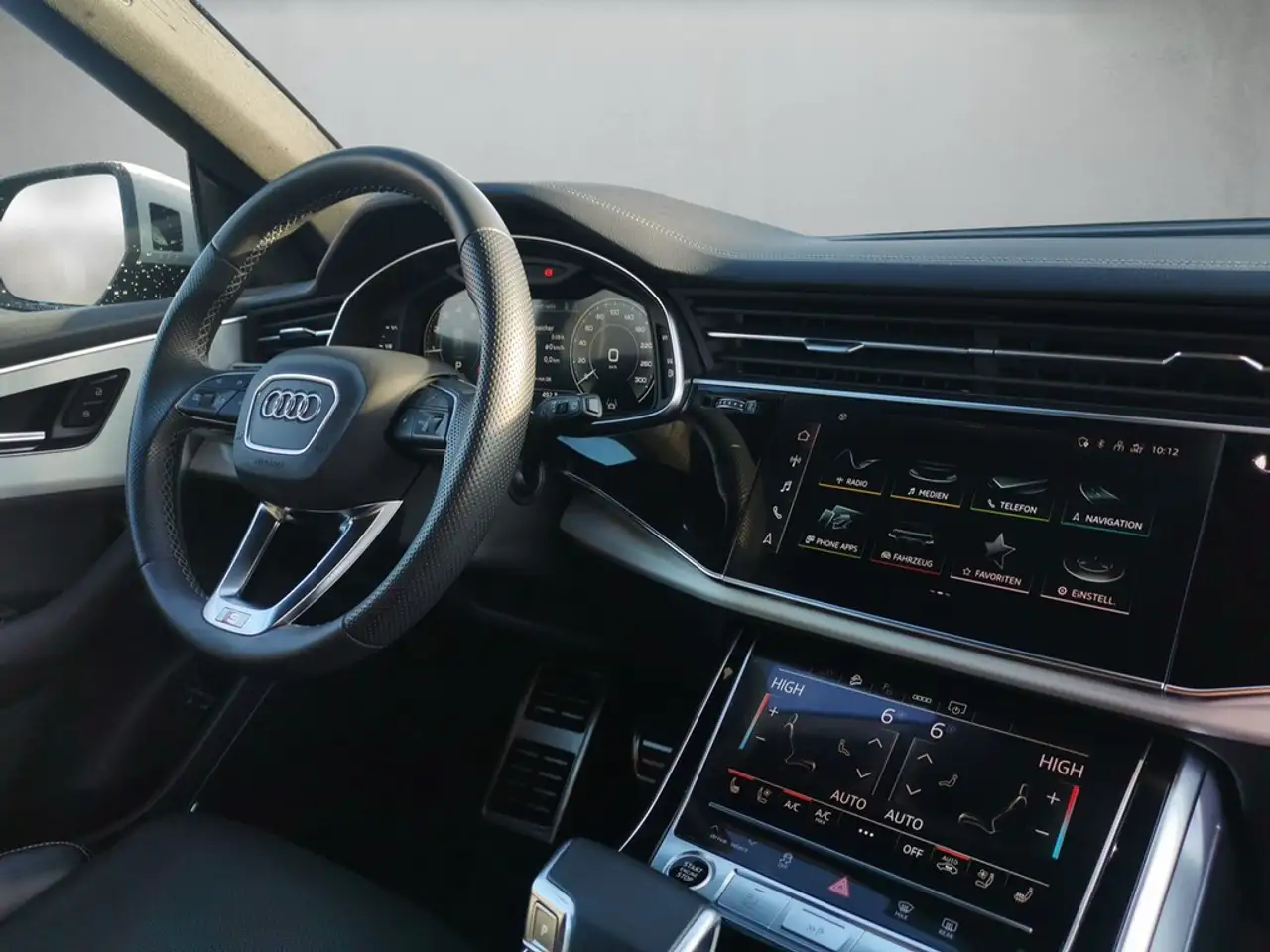 Q855 TFSI e quattro S tronic *S line*ACC*B&O*