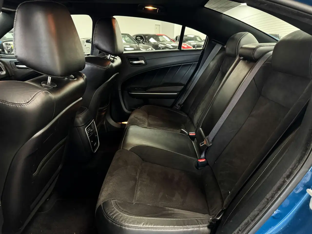 Charger6,4l V8 *WIDEBODY / KAMERA / BEHEIZ LENK*