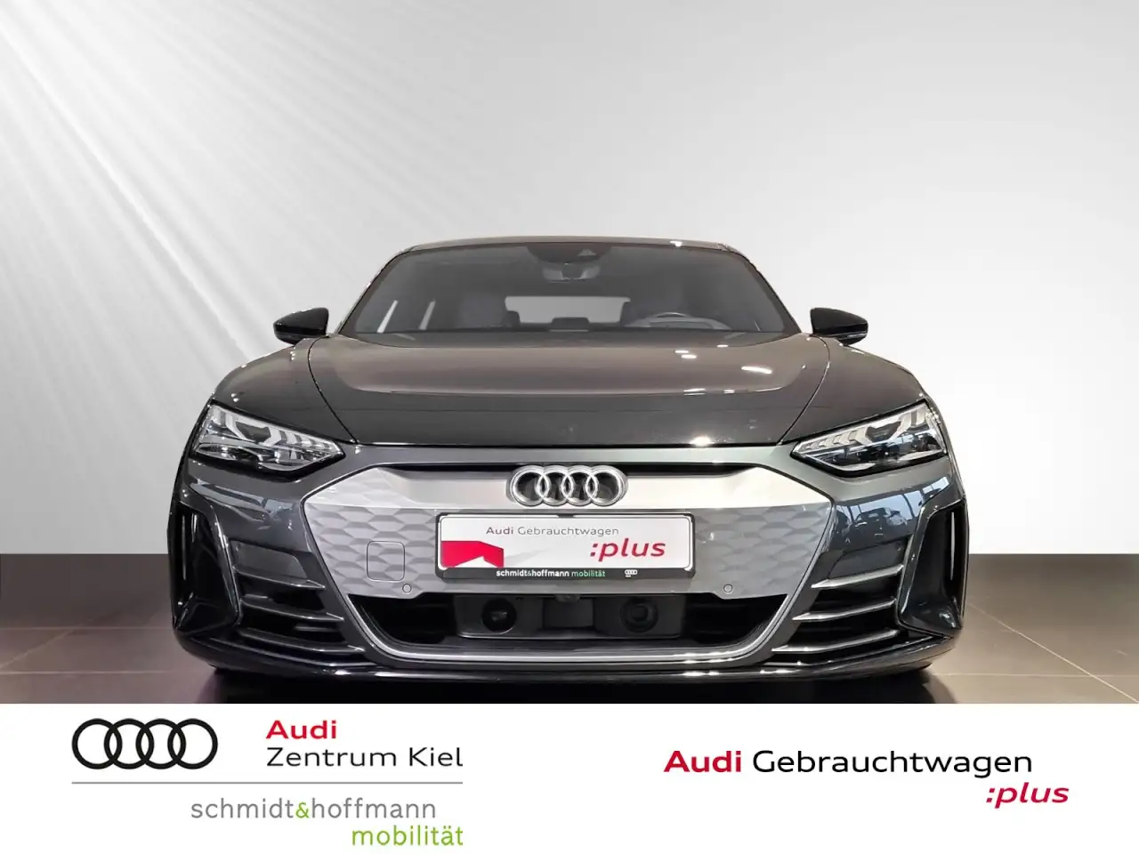 e-tron GTquattro Matrix-LED Luftfahrwerk Klima Navi Leder