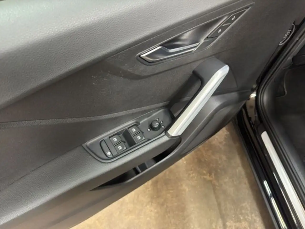 Q235 1.5 TFSI Sport Alu Smartphone Interf. APS