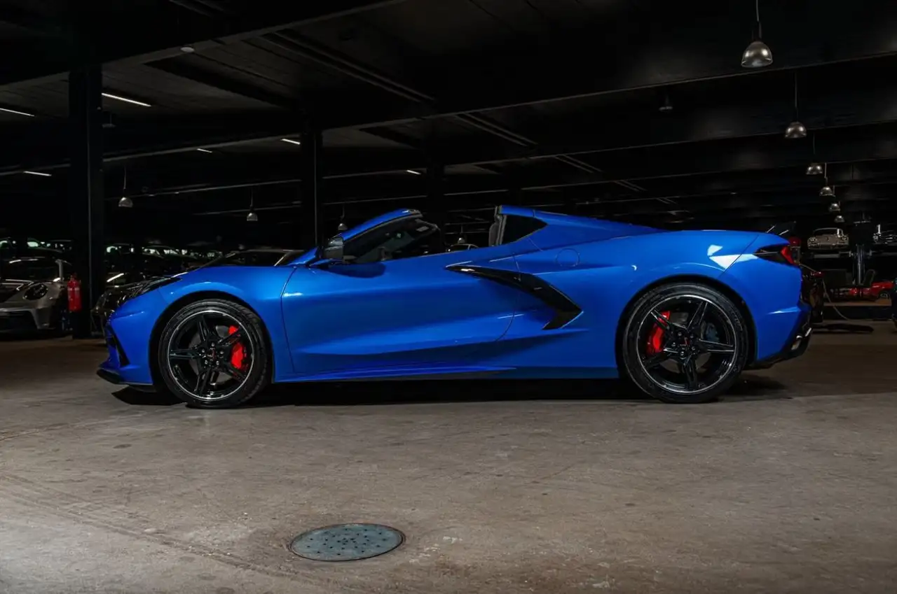 CorvetteC8 V8 6.2 Stingray Z51 3LT 482 ch - Carbone - Lift