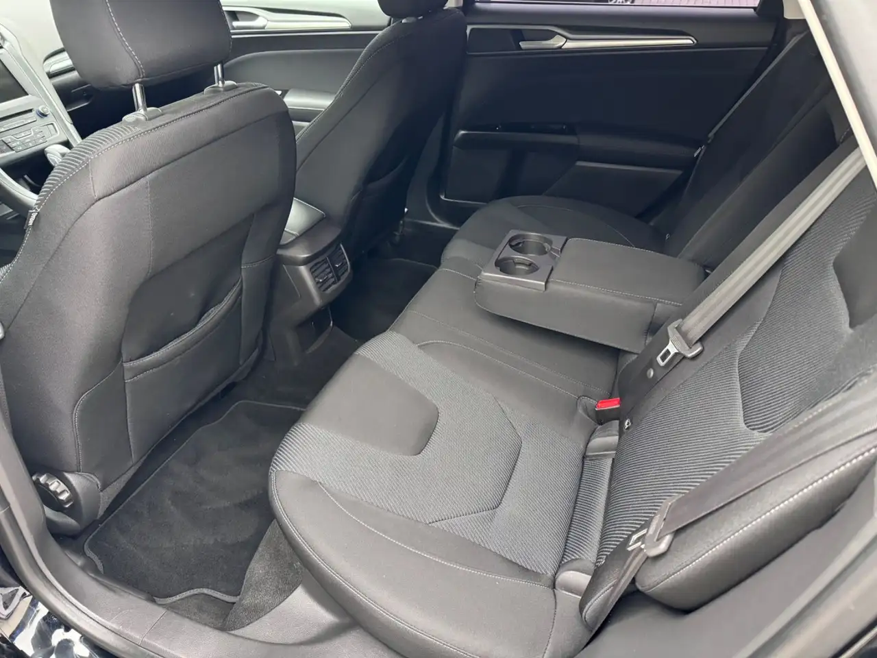 MondeoHybrid Automatik+Navi+18Zoll