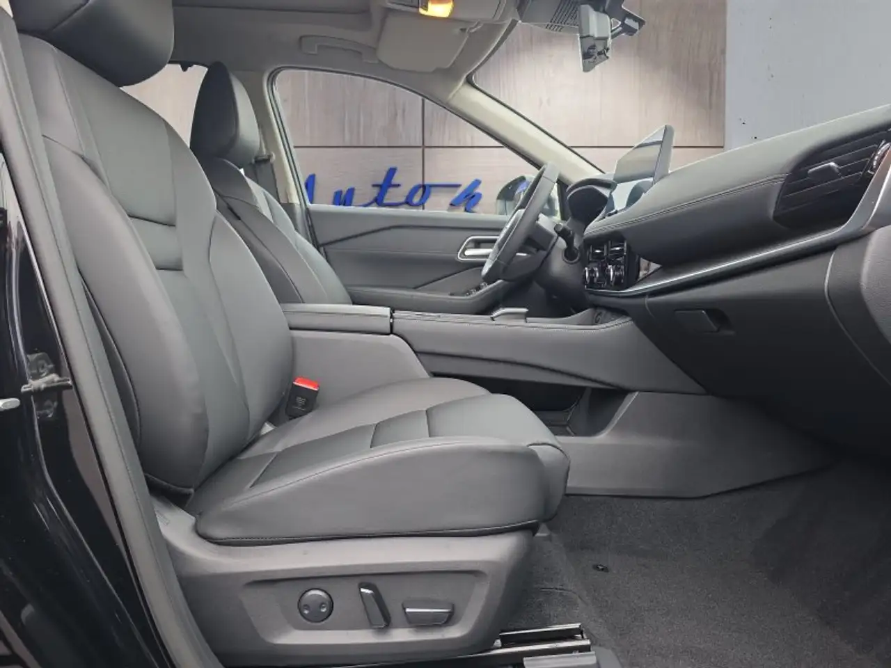 X-TrailTekna 1.5 e-POWER e-4ORCE UPE=58300 Euro      **